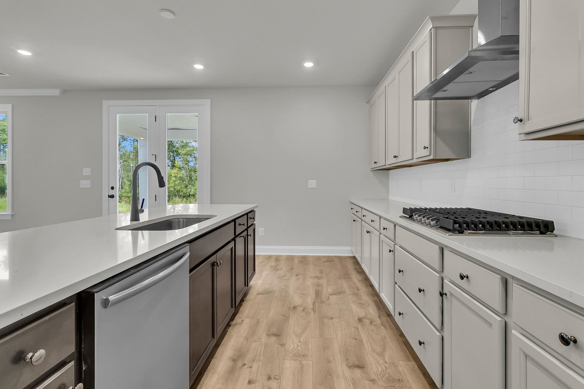 747 Maynard Lane Photo 22