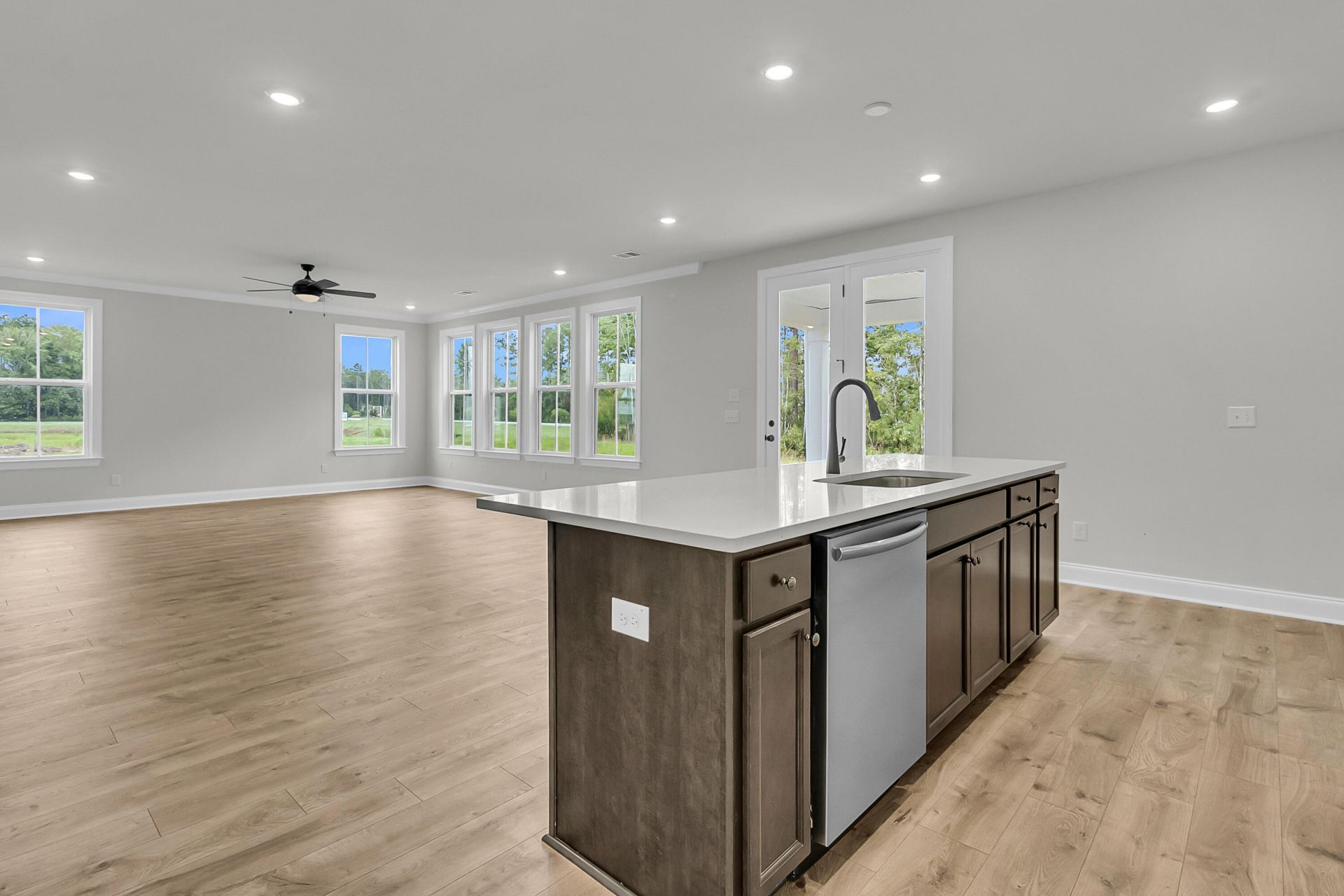 747 Maynard Lane Photo 23