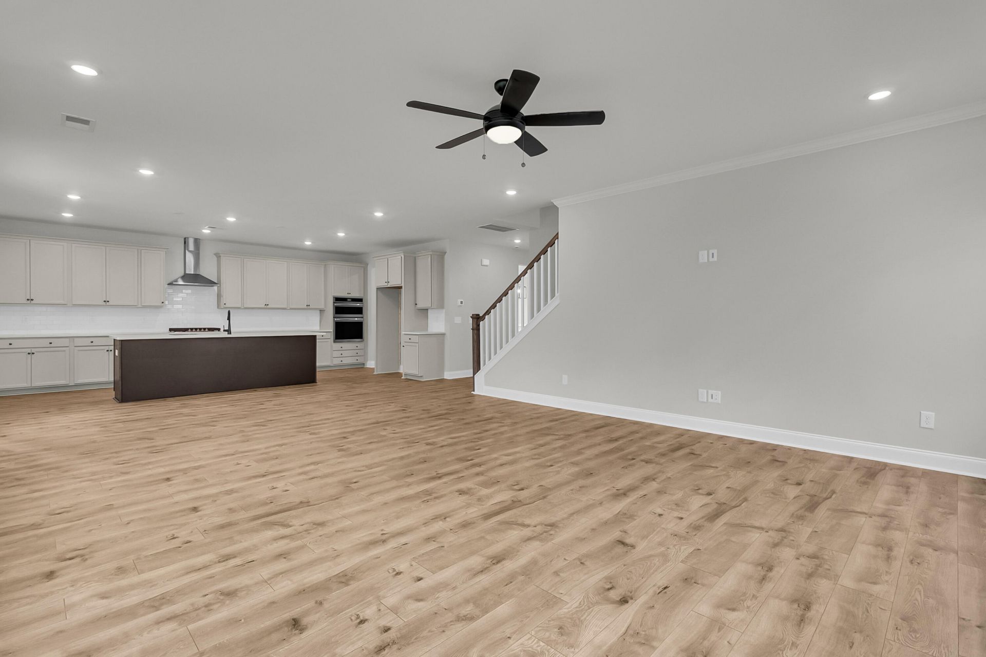 747 Maynard Lane Photo 29