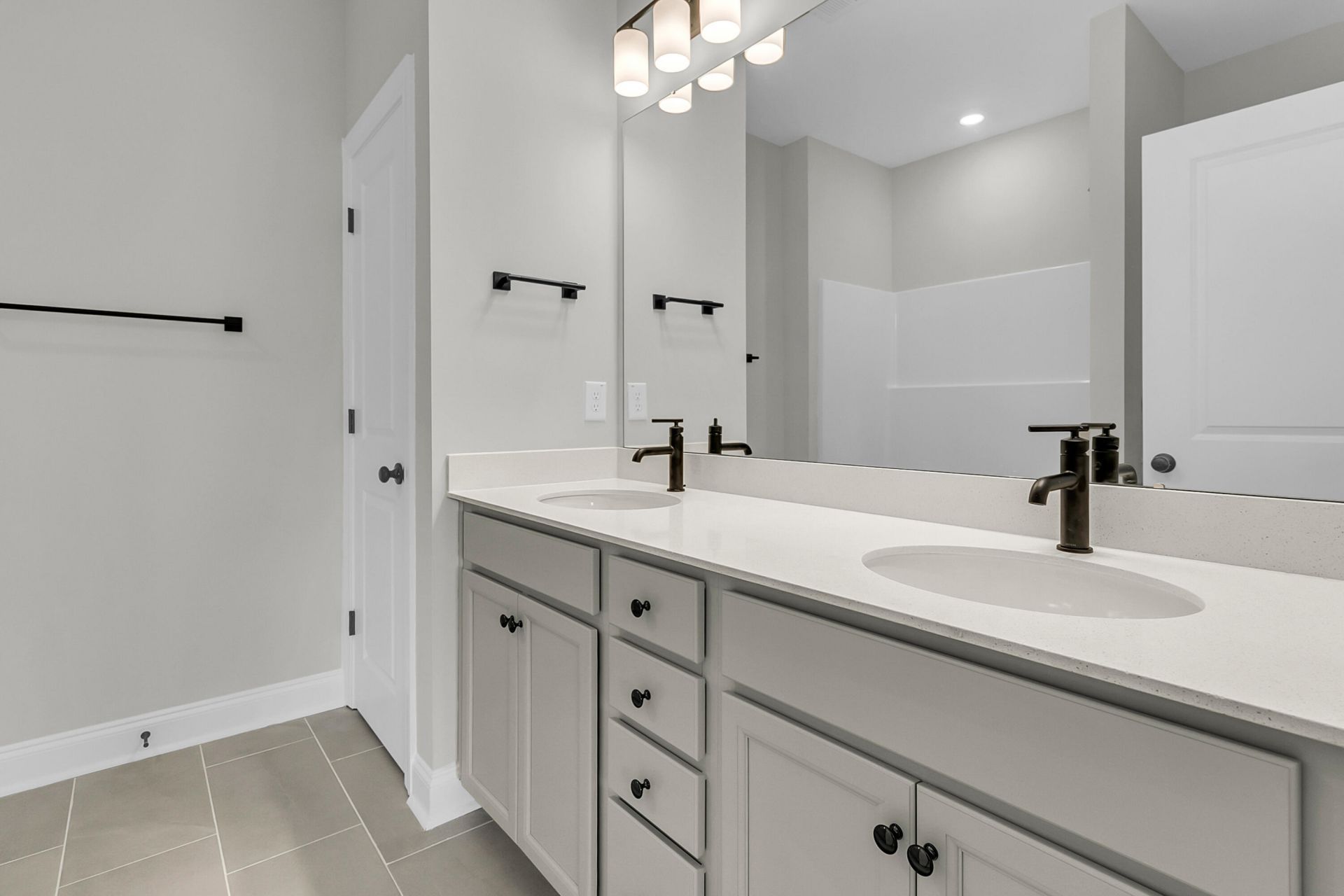 747 Maynard Lane Photo 35