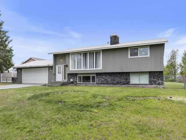 1711 N McKee Rd, Spokane Valley, WA 99016