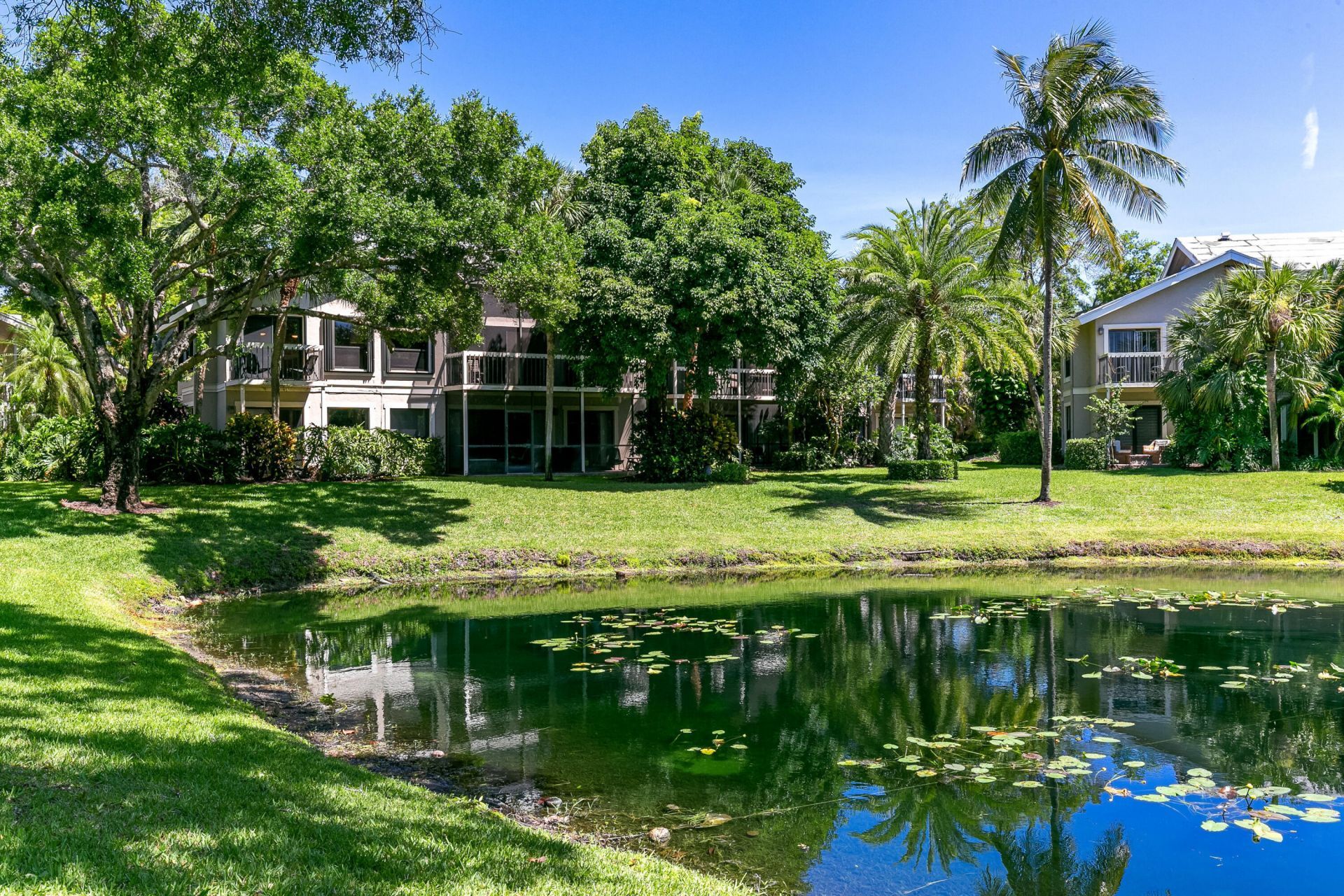 11863 Wimbledon Circle, Unit 527, Wellington, FL 33414 Photo