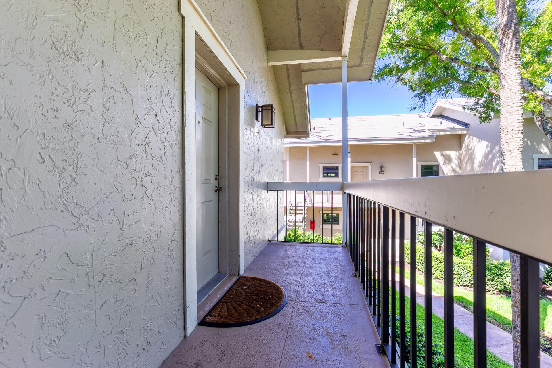 11863 Wimbledon Circle, Unit 527, Wellington, FL 33414 Photo