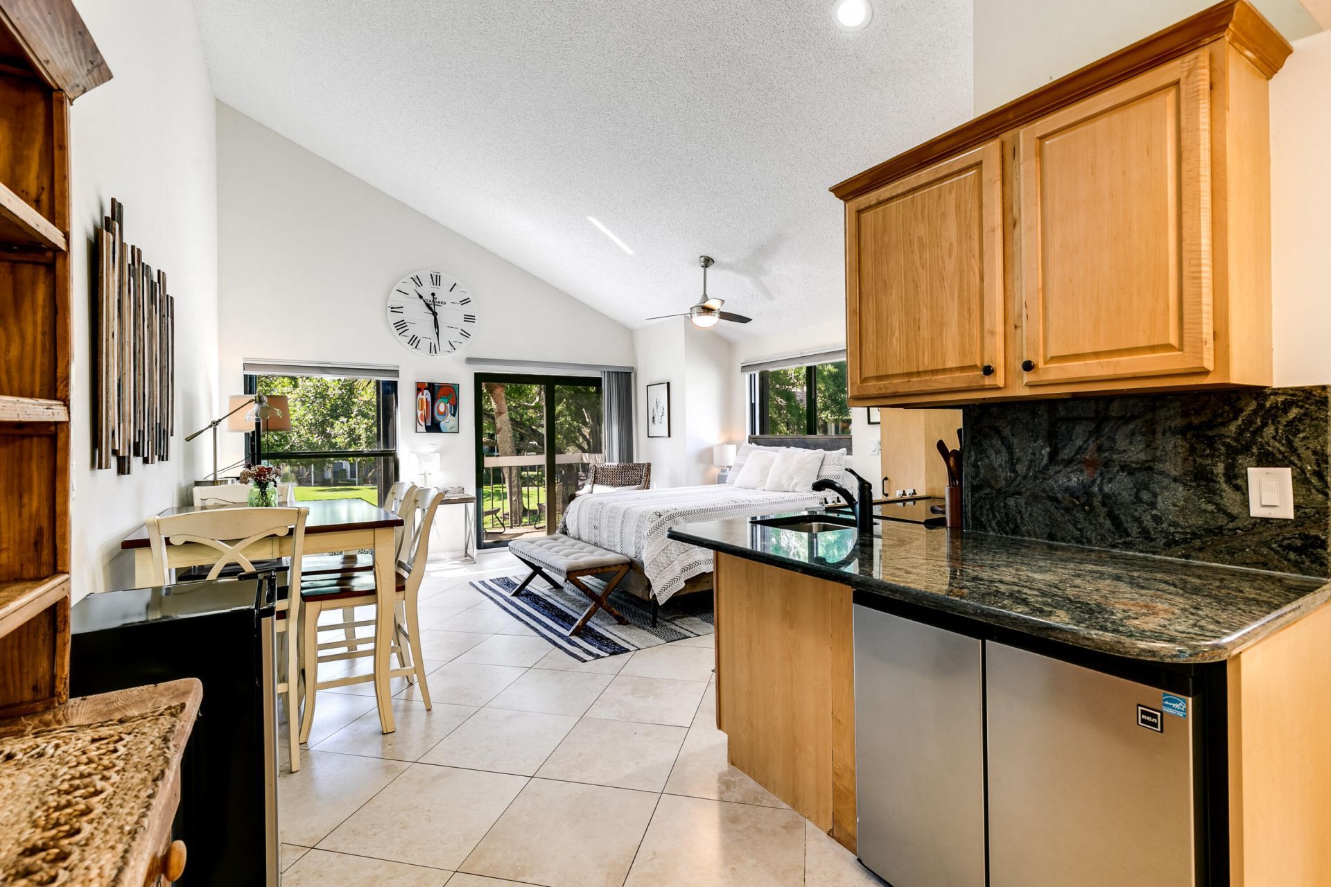 11863 Wimbledon Circle, Unit 527, Wellington, FL 33414 Photo