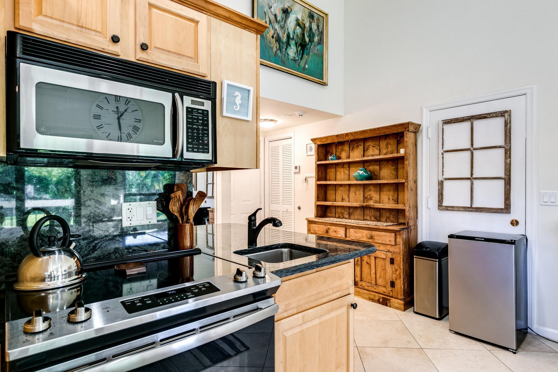 11863 Wimbledon Circle, Unit 527, Wellington, FL 33414 Photo