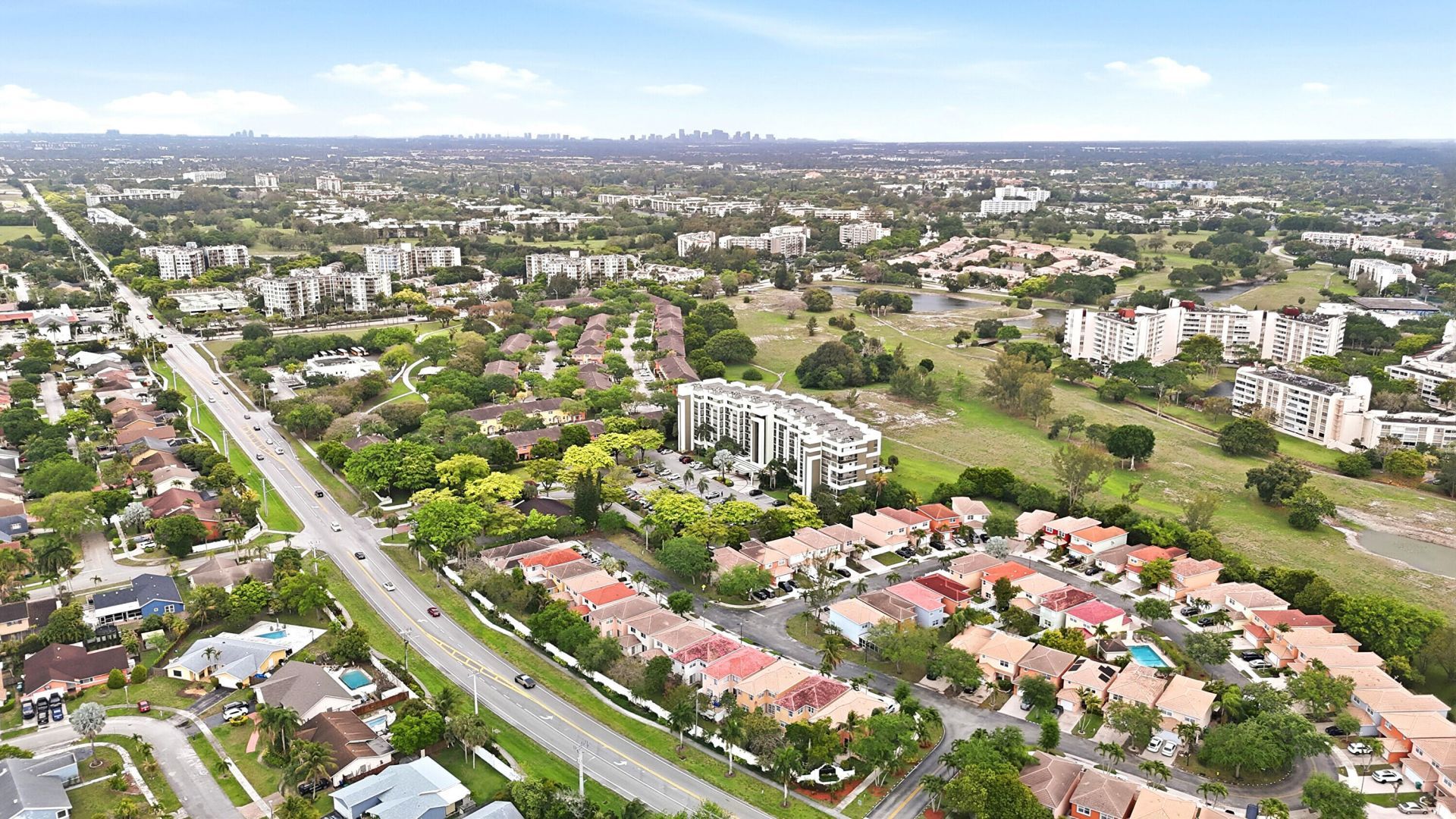 7050 NW 44th Street, Unit 705, Lauderhill, FL 33319 Photo