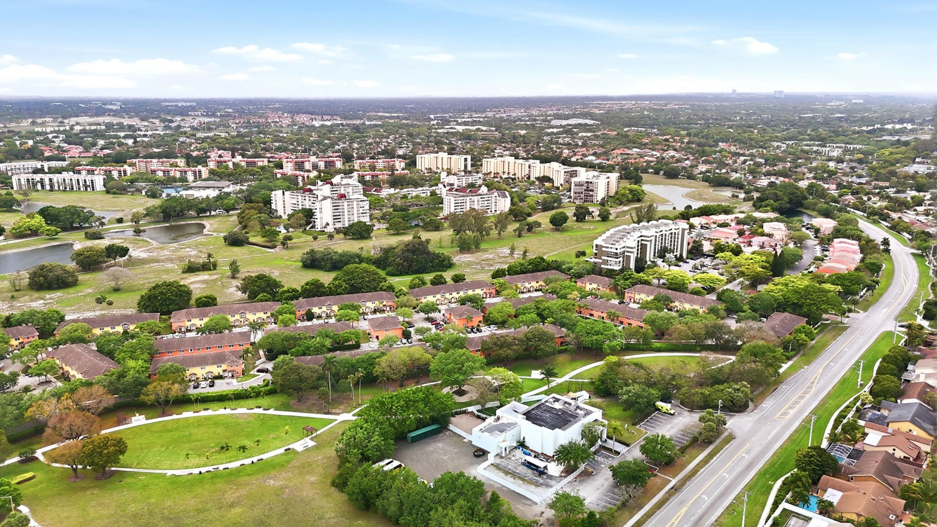 7050 NW 44th Street, Unit 705, Lauderhill, FL 33319 Photo