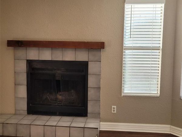 8804 Schick RD, Unit C, Austin, TX 78729