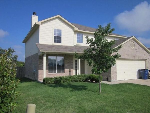 221 Gainer DR, Hutto, TX 78634
