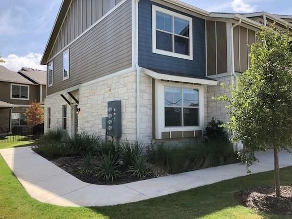 516 E Slaughter LN, Unit 901, Austin, TX 78744