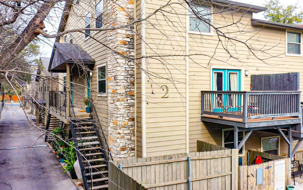 6700 Cooper Ln, Unit 11, Austin, TX 78745 Main Photo