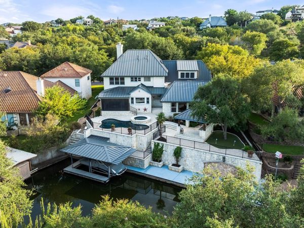 3605 Douglas DR , Horseshoe Bay, TX 78657