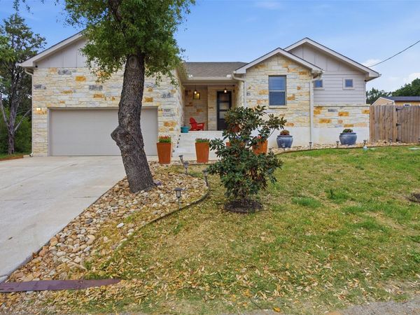 511 Taylor DR , Horseshoe Bay, TX 78657