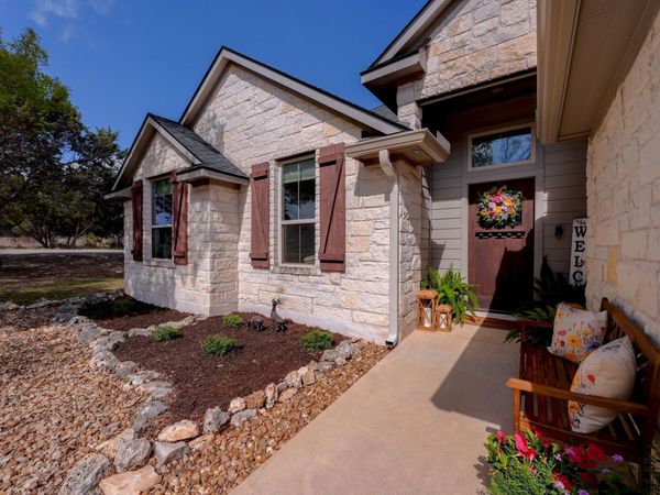 1 Sunset CIR, Wimberley, TX 78676