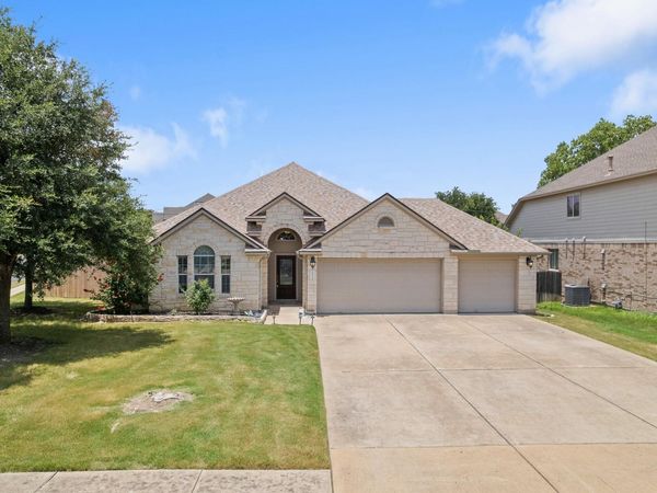 101 Payne Stewart DR, Round Rock, TX 78664