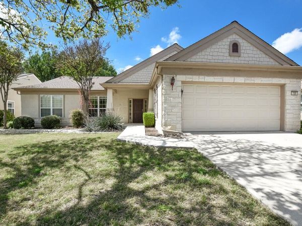 735 Breezeway LN, Georgetown, TX 78633
