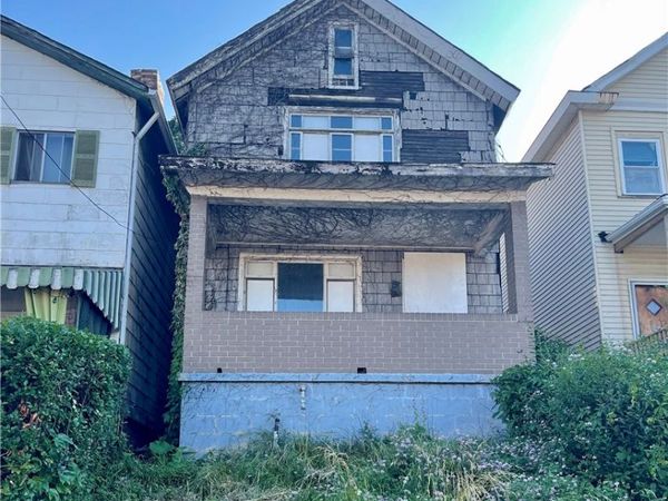 511 Stokes, Braddock, PA 15104