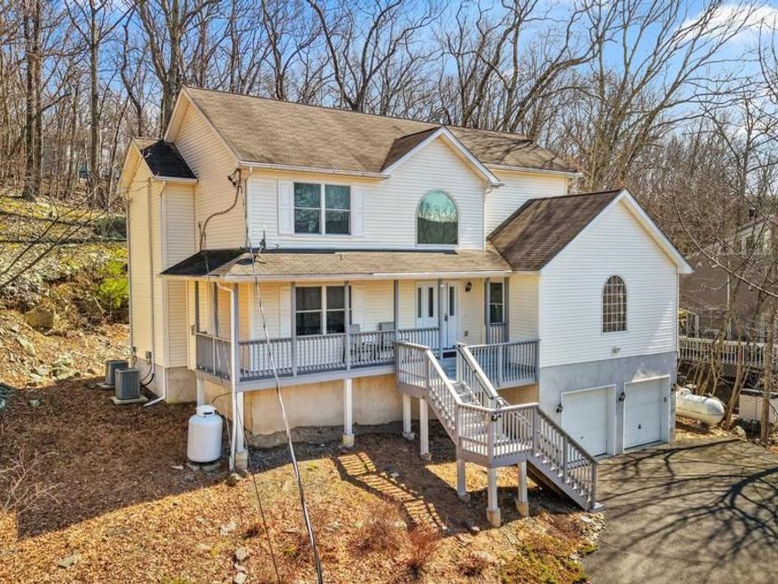 226 Regent Street , Bushkill, PA 18324 Main Photo