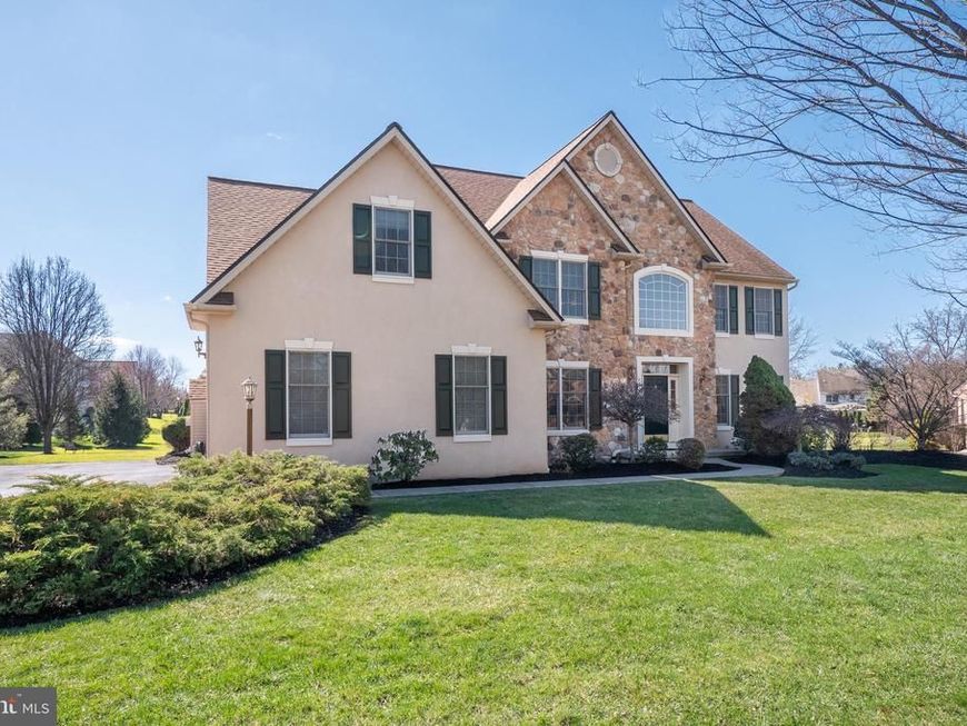 3350 Bay Hill Dr N , Center Valley, PA 18034 Main Photo