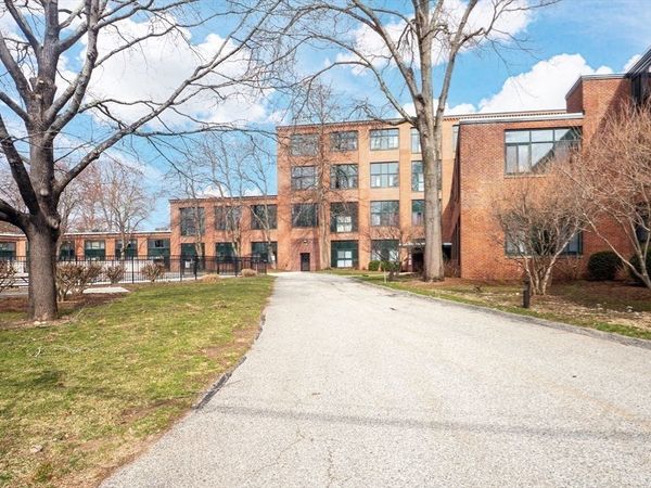 150 Rumford Ave, Unit 5, Mansfield, MA 02048