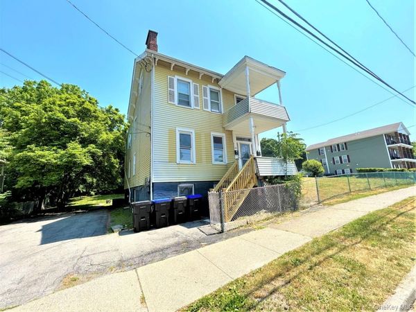 83 Albany Street , Poughkeepsie, NY 12601