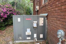 1130 Reynolds Drive  photo 4