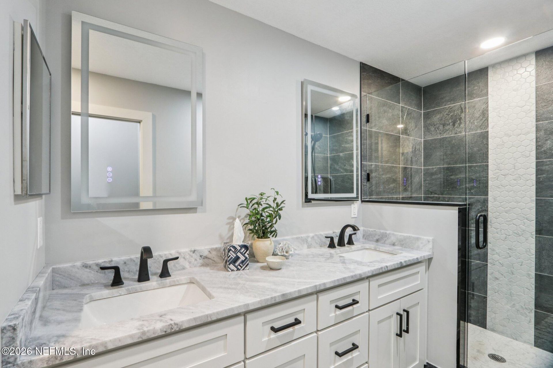 363 Sherry Drive, Atlantic Beach, FL 32233 Photo