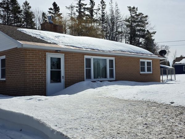 885 S 4-Mile Block RD, Cedarville, MI 49719