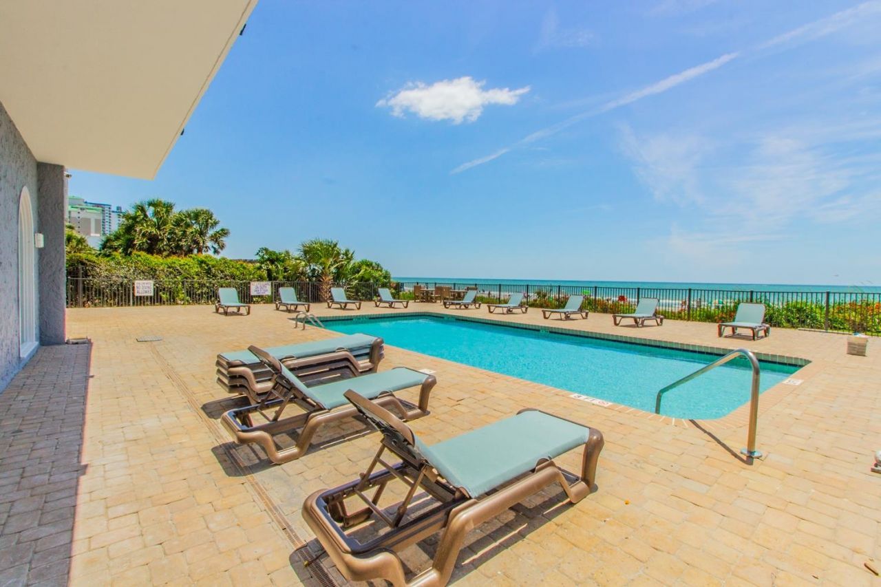 2001 S Ocean Blvd.  Photo 21