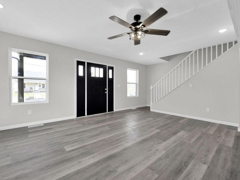 141 Hayward Avenue, Circleville, OH 43113 Photo 7