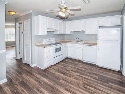 1920 Tropicana Road, Unit 10-E, North Charleston, SC 29406