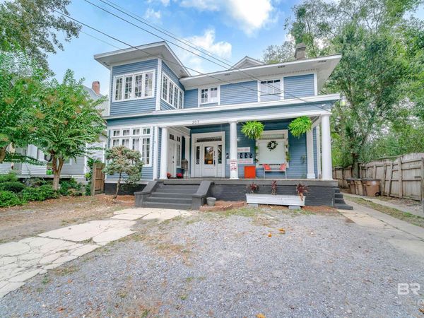 207 Michigan Avenue, Mobile, AL 36604