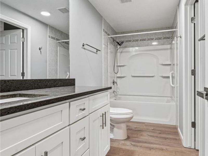 114 Ledbury Circle NE, Canton, OH 44721 Photo 16