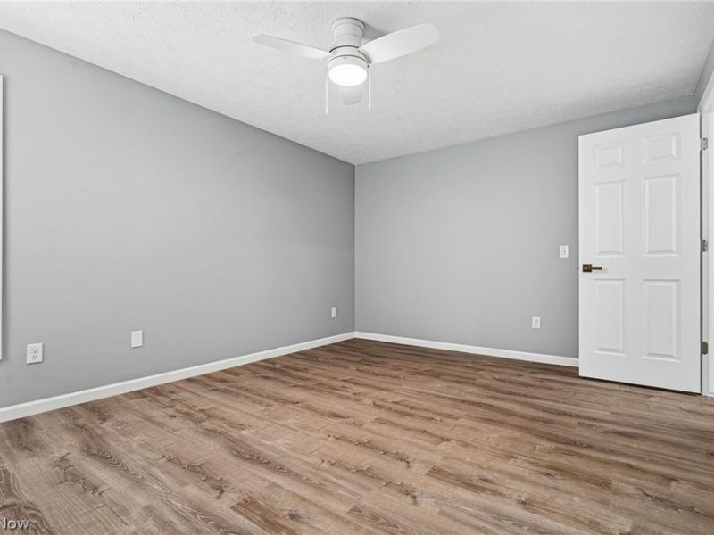 114 Ledbury Circle NE, Canton, OH 44721 Photo 18