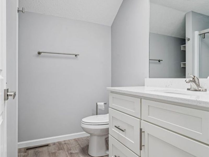 114 Ledbury Circle NE, Canton, OH 44721 Photo 24