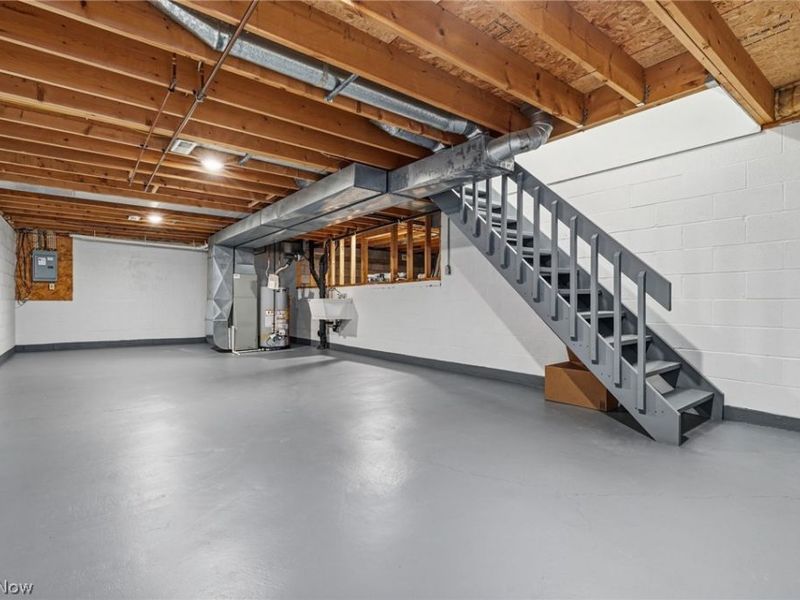 114 Ledbury Circle NE, Canton, OH 44721 Photo 25