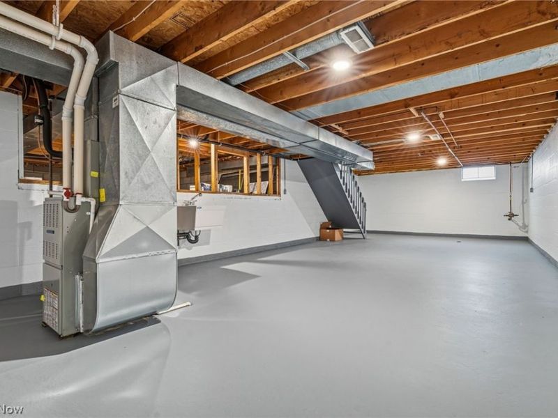 114 Ledbury Circle NE, Canton, OH 44721 Photo 26