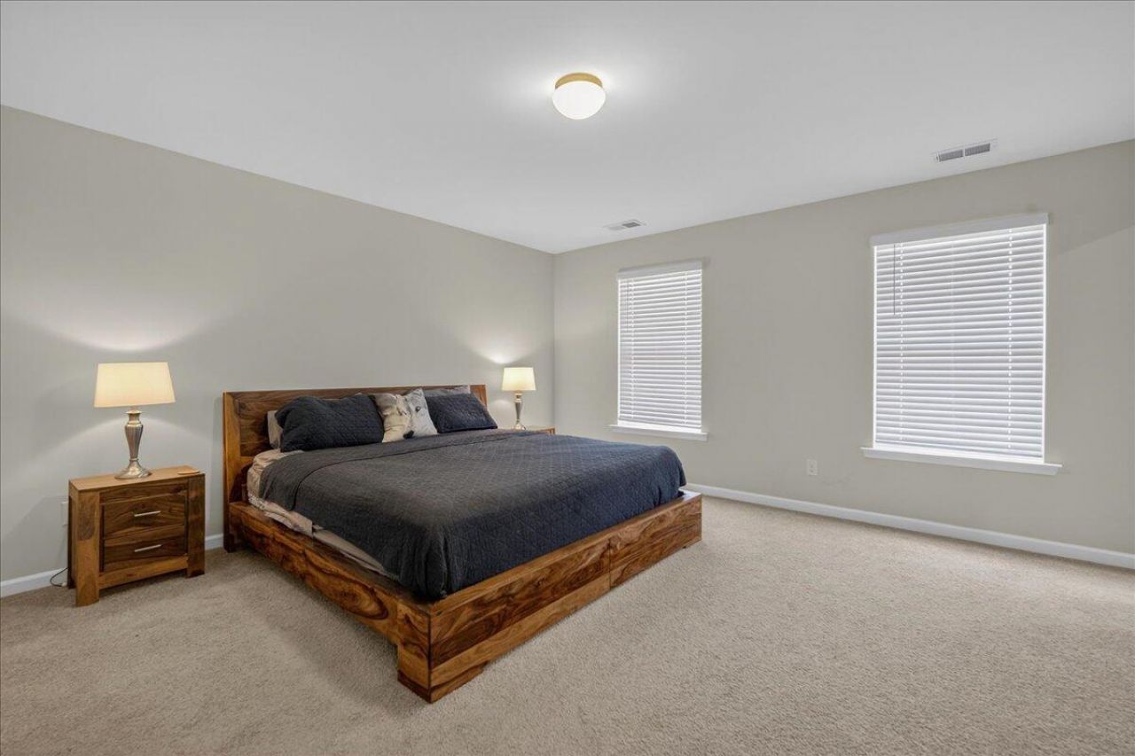 264 Godwit Drive Photo 17