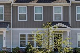 264 Godwit Drive photo 4