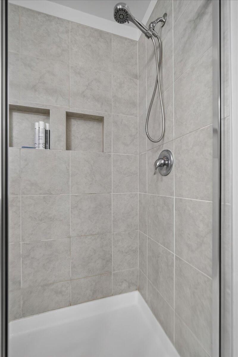 264 Godwit Drive Photo 21