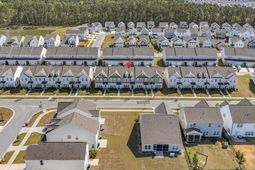264 Godwit Drive photo 4