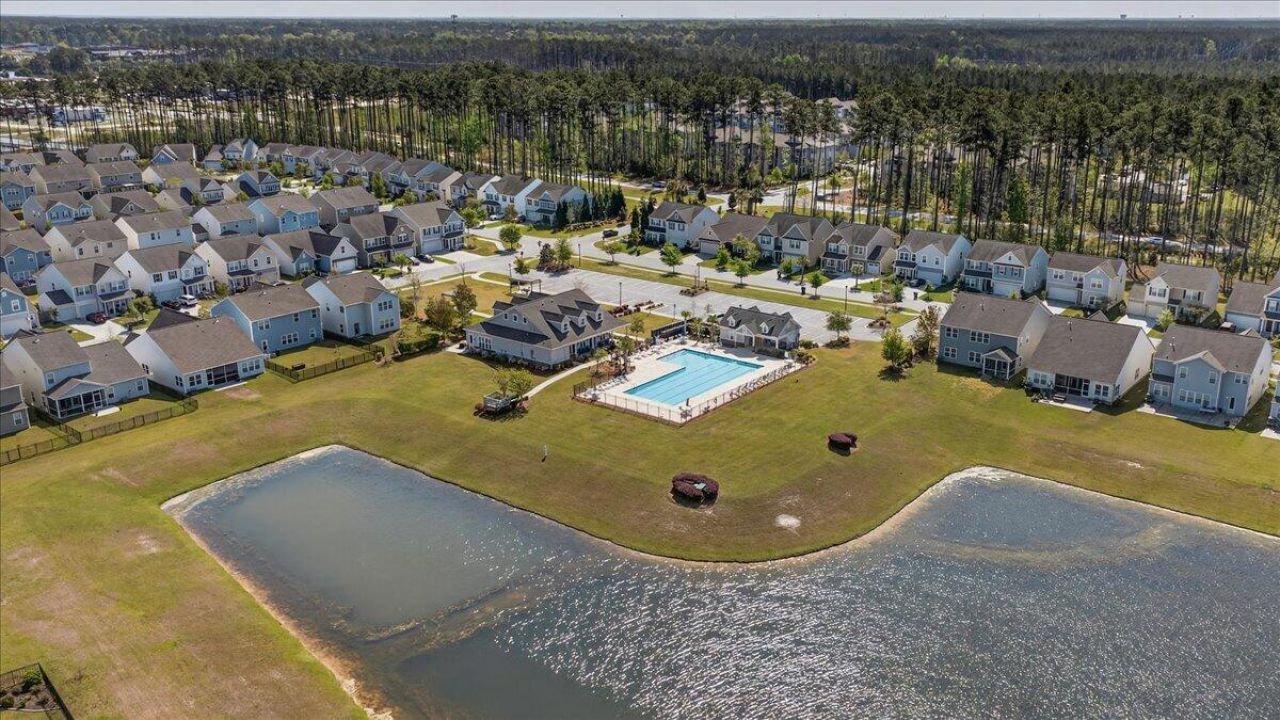 264 Godwit Drive Photo 32