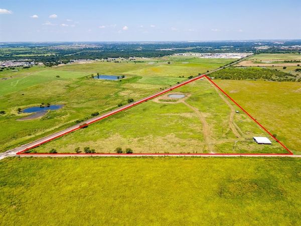 1041 County Road 310a , Cleburne, TX 76031
