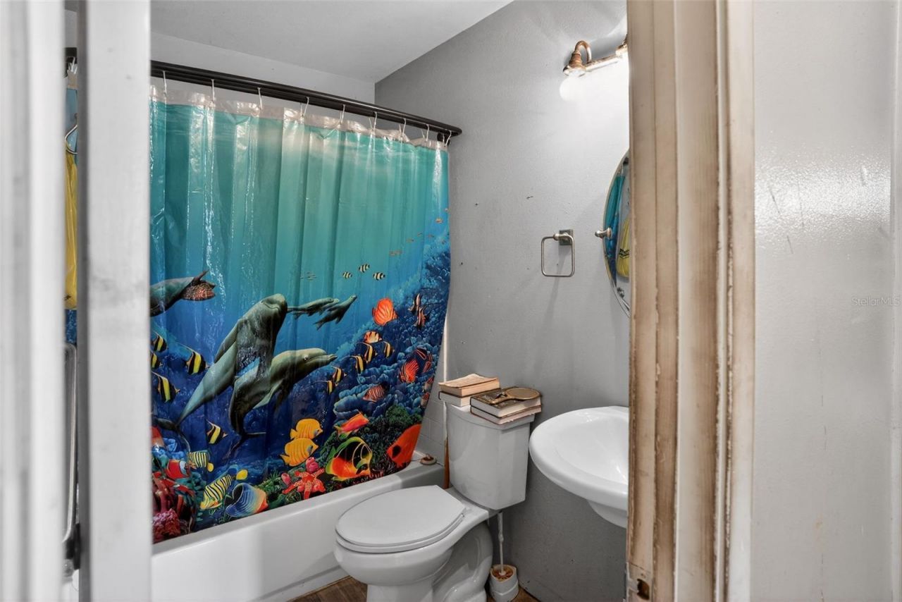 9910 Oak Haven Road , Pensacola, FL 32526 Photo