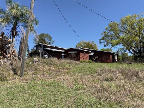 9844 POE STREET , LEESBURG, FL 34788