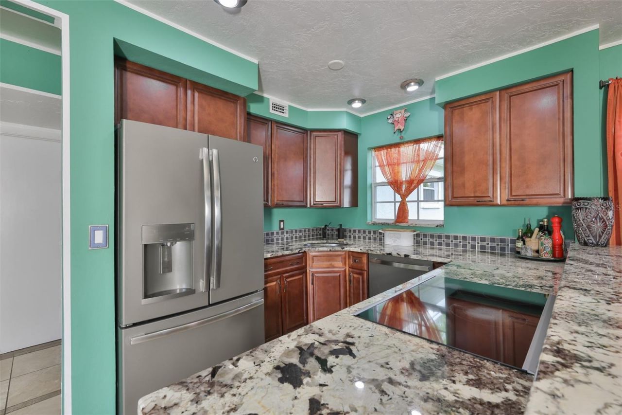 6907 9th Avenue Nw, Bradenton, FL 34209 Photo