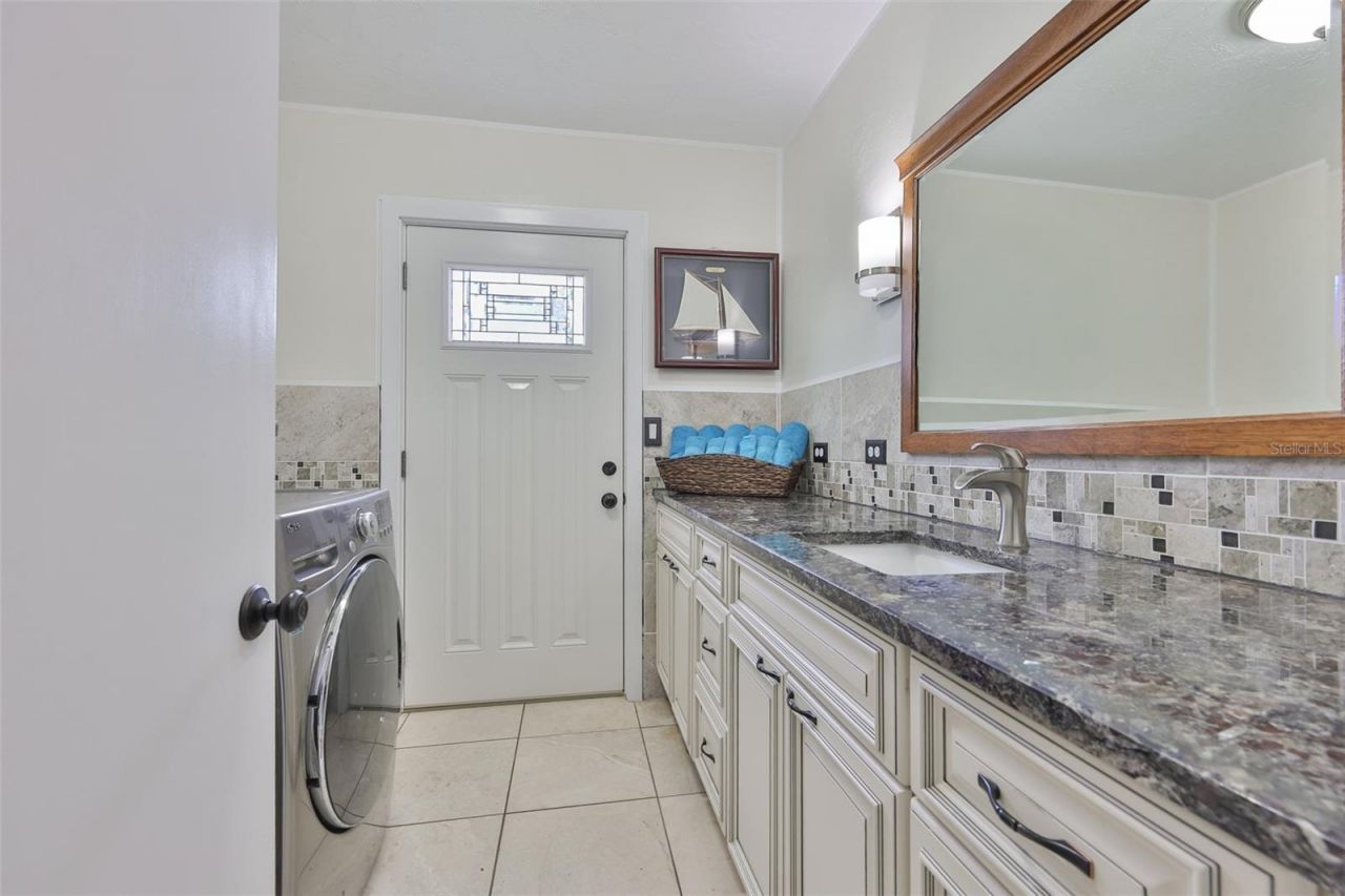 6907 9th Avenue Nw, Bradenton, FL 34209 Photo