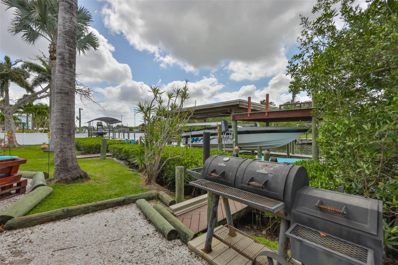 6907 9th Avenue Nw, Bradenton, FL 34209 Photo