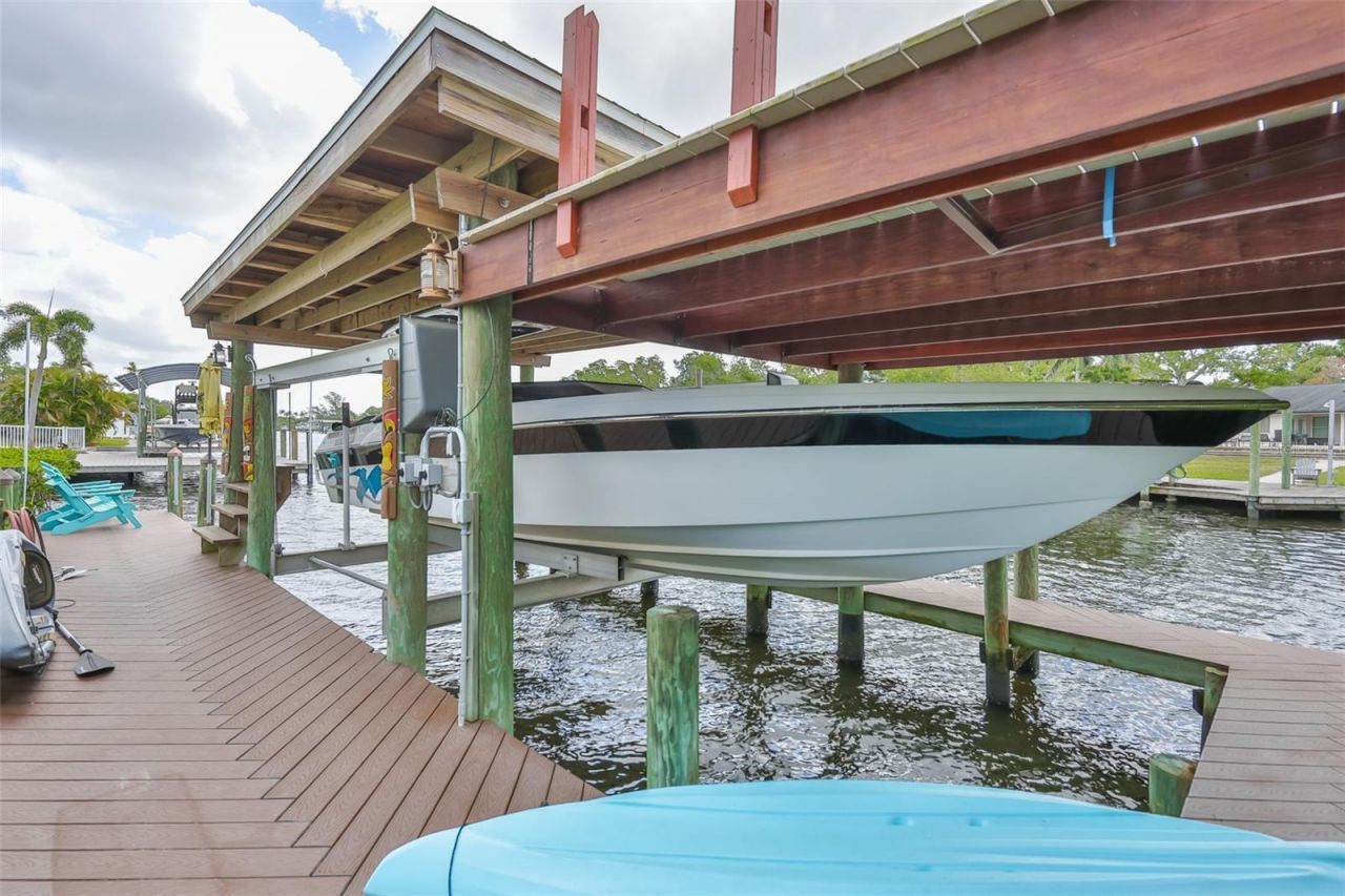 6907 9th Avenue Nw, Bradenton, FL 34209 Photo