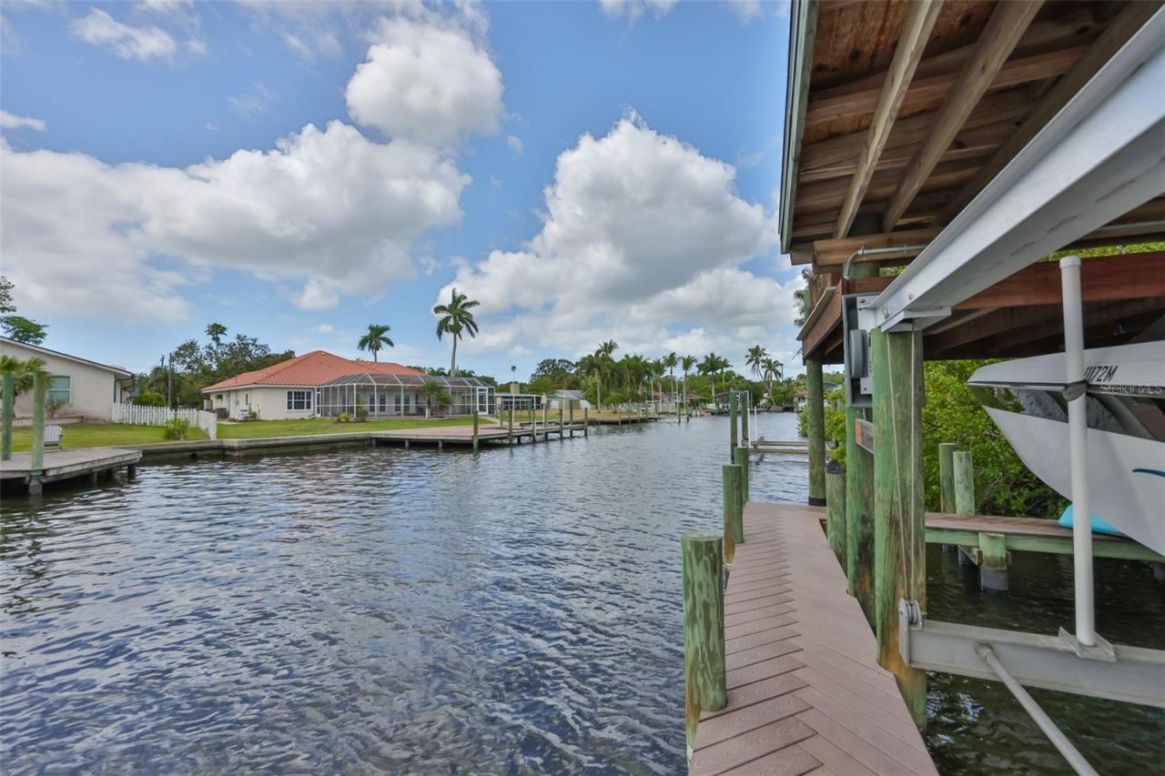 6907 9th Avenue Nw, Bradenton, FL 34209 Photo